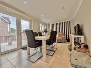 Photo 6- click for photo gallery